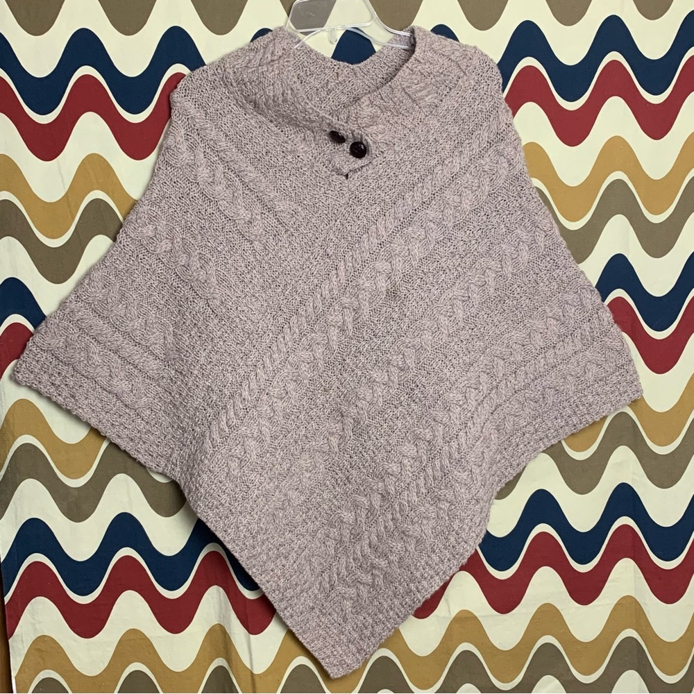 Vintage Carraigdonn Merino Wool Shawl